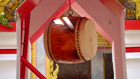 Buddhist-drum-for-rituals-in-the-Buddha-temple,-a-religious-place-in-Asia