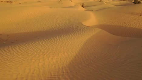 China-Xinjiang-Great-Desert