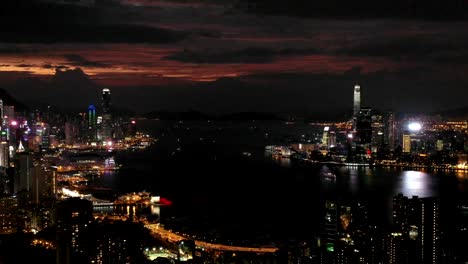 4-k-video-Luftaufnahmen-Szene-von-Hong-Kong-City-mit-Victoria-Bay-Szene-bei-Nacht