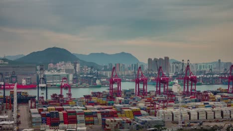 working-day-port-4k-time-lapse-from-hong-kong-roof-top