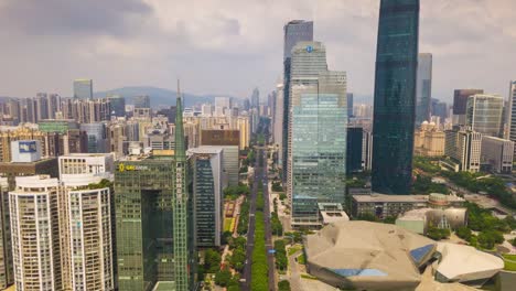 China-día-soleado-Cantón-pueblo-nuevo-Casa-de-ópera-ifc-edificio-plaza-aérea-timelapse-panorama-4k