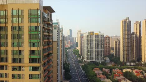 China-día-soleado-famoso-guangzhou-paisaje-urbano-tráfico-carretera-superior-vista-aérea-4k