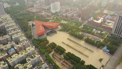 sonnigen-Tag-Wuhan-Stadt-berühmte-Revolution-Museum-Luftbild-Panorama-4k-china