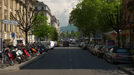 Der-Schweiz-Tag-Zeit-Genf-Stadt-Verkehr-Straße-Panorama-4k