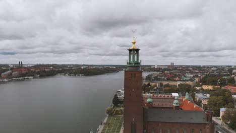 Rathaus-von-Stockholm-Antenne