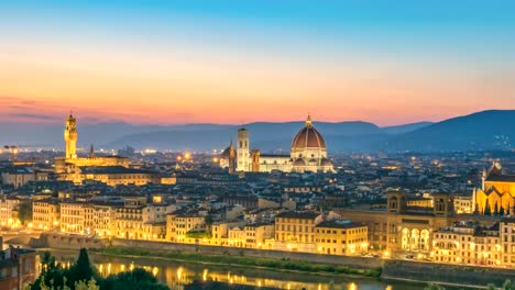 Florenz-Italien-Zeitraffer-4K,-Stadt-Skyline-von-Tag-zu-Nacht-Zeitraffer