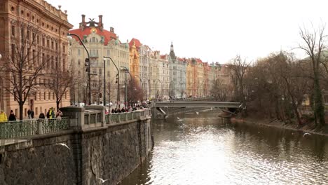 Cityscape-view-of-Prague-during-cold-winter-season.-Riverside-atmosphere-of-European-town