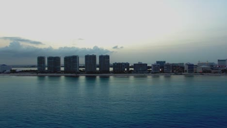 Imágenes-aéreas-de-Cancún-México