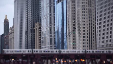 Train-in-Chicago-Passes-by