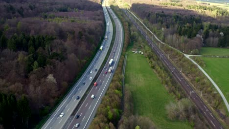 Verkehr-auf-Deutsche-Autobahn