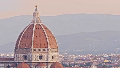 aerial-view-of-the-Basilica-of-Santa-Maria-del-Fiore-in-Florence,-Italy