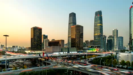 Timelapse-of-downtown-cityscape-from-day-to-night