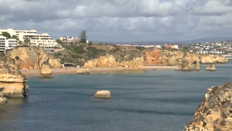 Die-Küste-der-Algarve-in-Lagos-Portugal