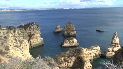 Die-Küste-der-Algarve-in-Lagos-Portugal