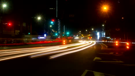 Nightlapse-4K-de-resolución-lenta-del-obturador-de-la-calle-en-Nakano