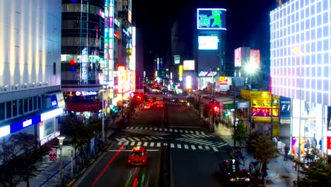 Night-lapse-4K-near-Odakyu-bldg.-at-Shinjuku-west-side-zoom-out