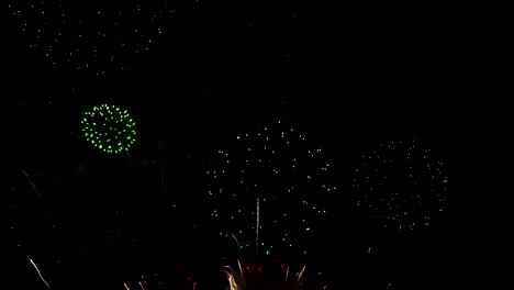 Magnificent-continuous-vivid-firework-display