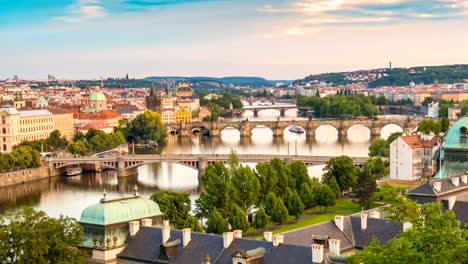 Prague-Czech-Republic-time-lapse-4K,-city-skyline-timelapse-at-Charles-Bridge