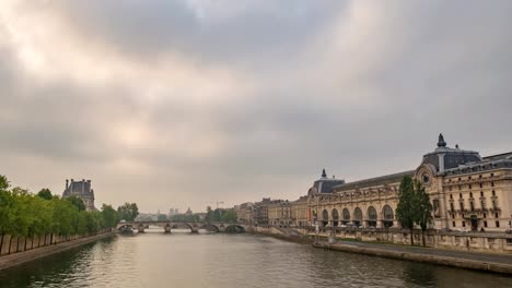 Paris-France-time-lapse-4K,-city-skyline-timelapse-at-Seine-River