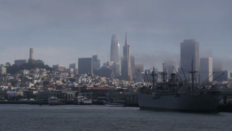 San-Francisco-centro,-visto-desde-la-lancha