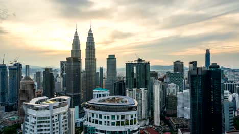 Zeitraffer-von-Kuala-Lumpur-Stadtbild-am-Morgen