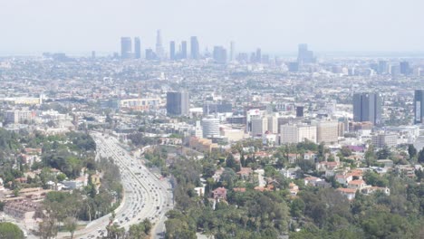 Hollywood-y-al-centro-de-la-ciudad-de-Los-Ángeles