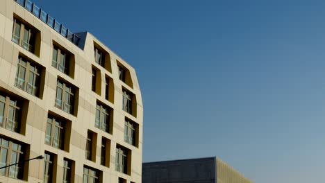 Contemporary-Frankfurt-Residential-Building