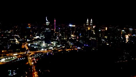 Schöne-Luftaufnahme-von-Kuala-Lumpur-Licht-und-Stadtbild-bei-Nacht.