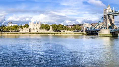 Torre-de-Londres-y-puente