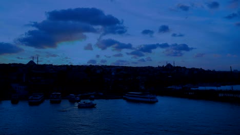 Looking-bosphorus-in-the-morning,-blue-city