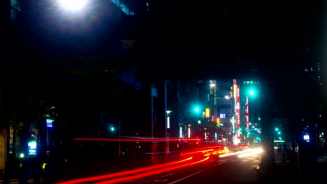 Nacht-Zeitraffer-4K-Resolutuion-slow-Shutter-bei-Daimon-in-Tokio
