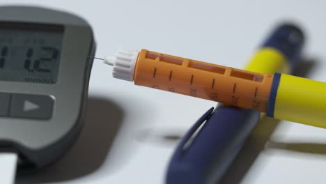 Diabetes-testing-equipment-and-insulin-therapy.-Hyperglycemia