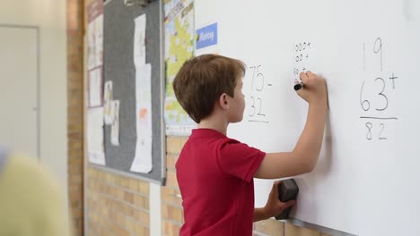 Problema-de-matemáticas-problemas-escuela-niño