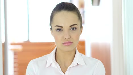 Confused-Scared-Woman-in-Office