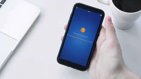 Paying-with-bitcoin-using-smartphone