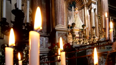 Statue-der-Maria,-Mutter-Jesu.