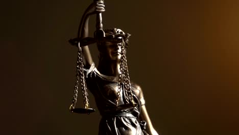 Lady-Justice-Statue