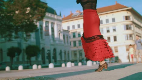 Flamenco-Women-Dancer-With-A-Pianist