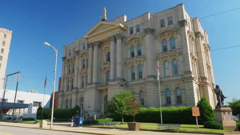 Estática-del-día-estableciendo-disparo-de-Jefferson-County-Court-House