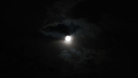 A-Realtime-Shot-of-the-Moon-and-Clouds-at-Night