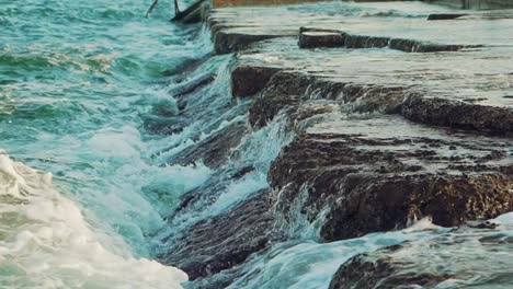 Waves-are-beating-on-the-underwater-reefs-off-the-coast.