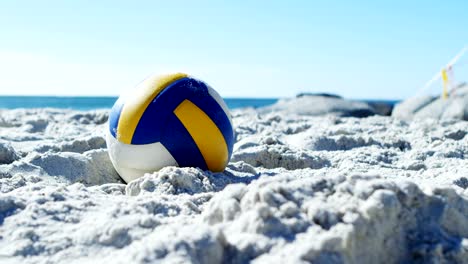 Volleyball-am-Strand-4k