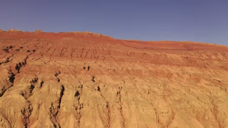 Flame-Mountain-Scenic-Area,-Xinjiang,-China