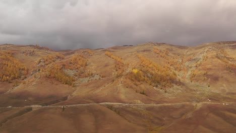 Paisaje-de-relieve-de-Xinjiang,-China