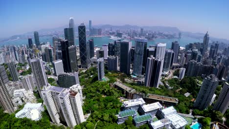 Aérea-de-la-ciudad-de-Hong-Kong.-Hermoso-cielo-azul.