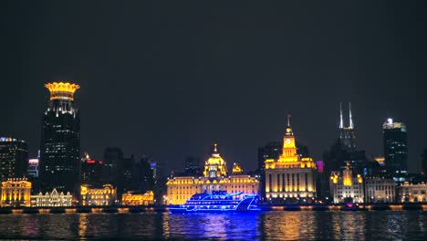 River-Boats-on-the-Huangpu-River-and-as-Background-the-Skyline-of-the-Northern-Part-of-Puxi