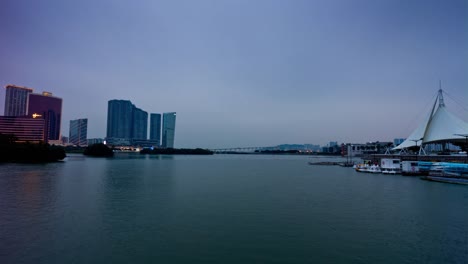 China-Tag-leichte-Macau-Bucht-Wasser-Stadtpanorama-4k-Zeitraffer