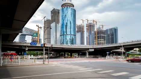 Zeitraffer-der-verkehrsreichen-und-moderne-Gebäude-in-der-Stadt-Beijing,-China.