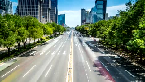 Zeitraffer-der-verkehrsreichen-und-moderne-Gebäude-in-der-Stadt-Beijing,-China.