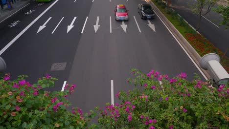 Sonnenuntergangszeit-Guangzhou-Stadt-Verkehr-Straße-Fußgängerzone-Blume-Brücke-Panorama-4k